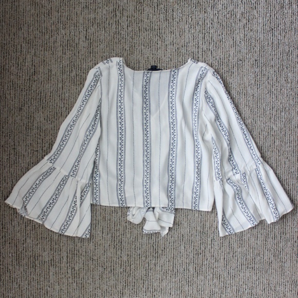 American Eagle Boho Blouse. - Picture 3 of 4